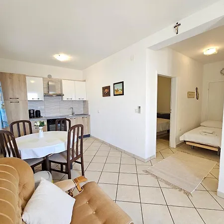 Apartment Keti 1 Nv - For 3 Persons *
