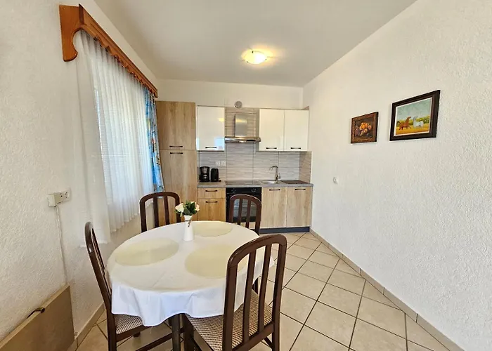 Keti 1 Nv - For 3 Persons * Novi Vinodolski