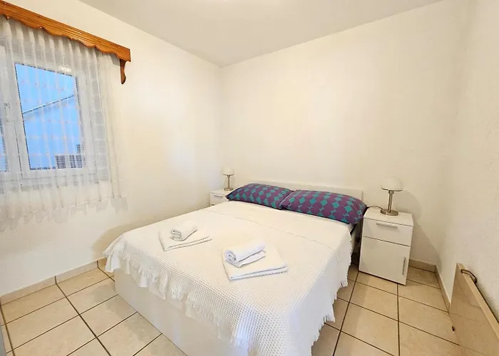 Διαμέρισμα Keti 1 Nv - For 3 Persons Novi Vinodolski